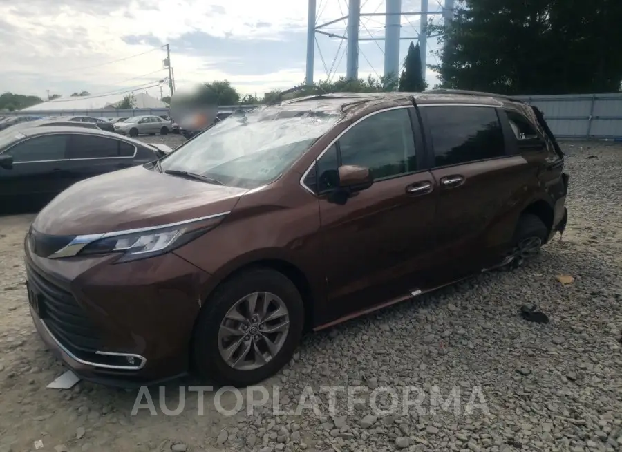 TOYOTA SIENNA XLE 2022 vin 5TDYSKFC4NS043805 from auto auction Copart