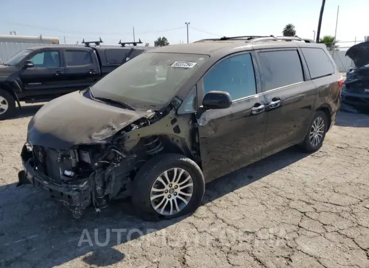 TOYOTA SIENNA XLE 2020 vin 5TDYZ3DC7LS049552 from auto auction Copart