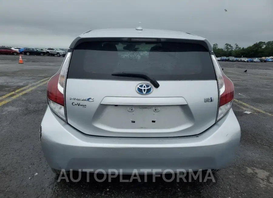 TOYOTA Prius c 2015 vin JTDKDTB36F1108647 from auto auction Copart