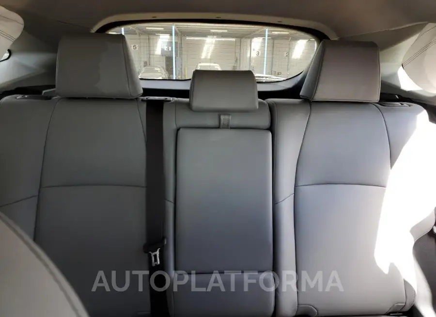 TOYOTA VENZA LE 2024 vin JTEAAAAH2RJ157981 from auto auction Copart