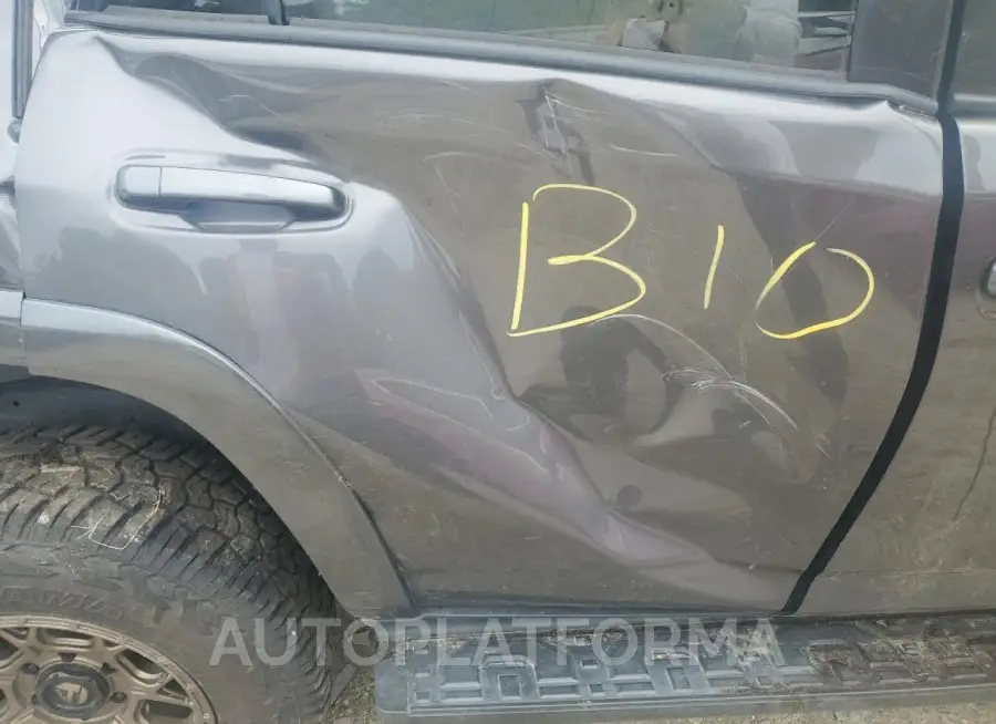 TOYOTA 4RUNNER SR 2019 vin JTEBU5JR6K5695108 from auto auction Copart