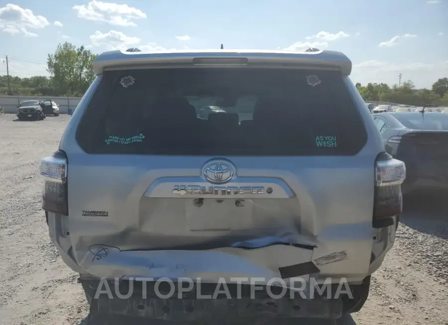 TOYOTA 4RUNNER SR 2021 vin JTEEU5JR5M5238628 from auto auction Copart