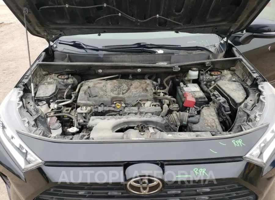 TOYOTA RAV4 XLE 2019 vin JTMP1RFV0KD016357 from auto auction Copart