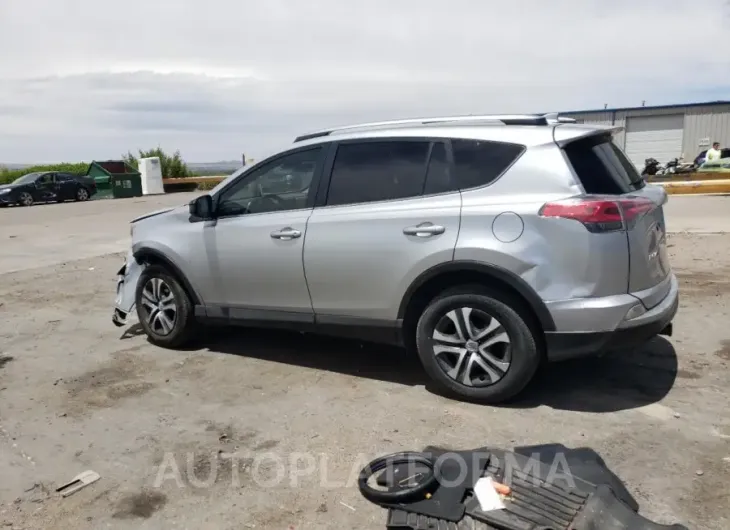 TOYOTA RAV4 LE 2018 vin JTMZFREV8JJ172870 from auto auction Copart