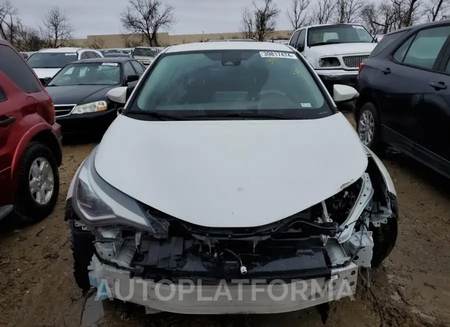 TOYOTA C-HR XLE 2021 vin NMTKHMBX0MR130686 from auto auction Copart