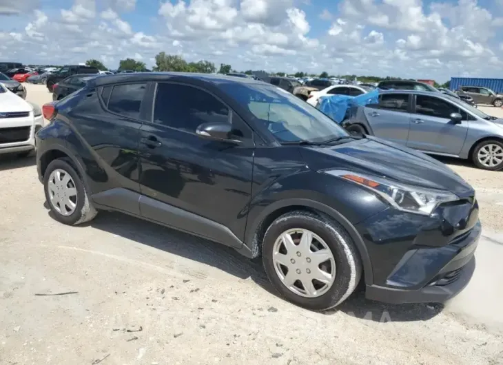 TOYOTA C-HR XLE 2019 vin NMTKHMBX3KR096403 from auto auction Copart