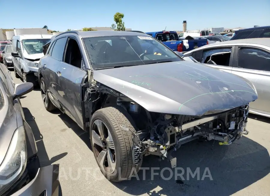 AUDI E-TRON PRE 2022 vin WA1LAAGE5NB014581 from auto auction Copart