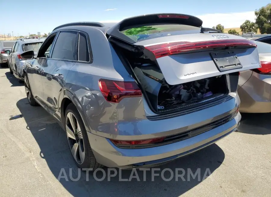 AUDI E-TRON PRE 2022 vin WA1LAAGE5NB014581 from auto auction Copart