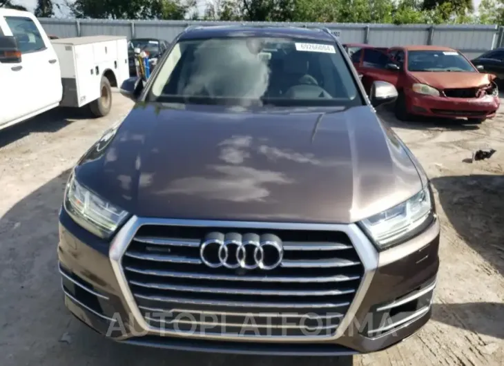 AUDI Q7 PRESTIG 2017 vin WA1VAAF76HD012181 from auto auction Copart