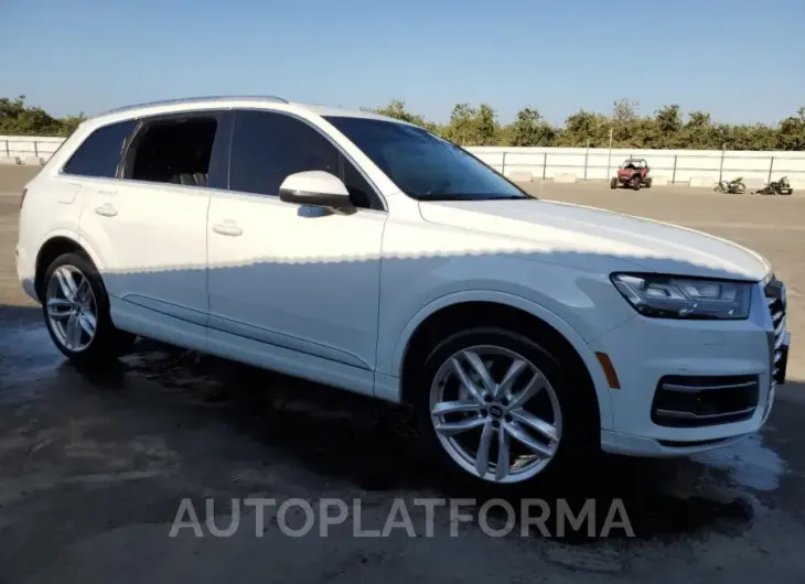 AUDI Q7 PRESTIG 2018 vin WA1VAAF79JD016151 from auto auction Copart