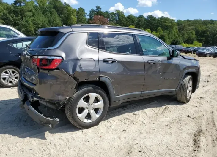 JEEP COMPASS LA 2018 vin 3C4NJCBB3JT233698 from auto auction Copart