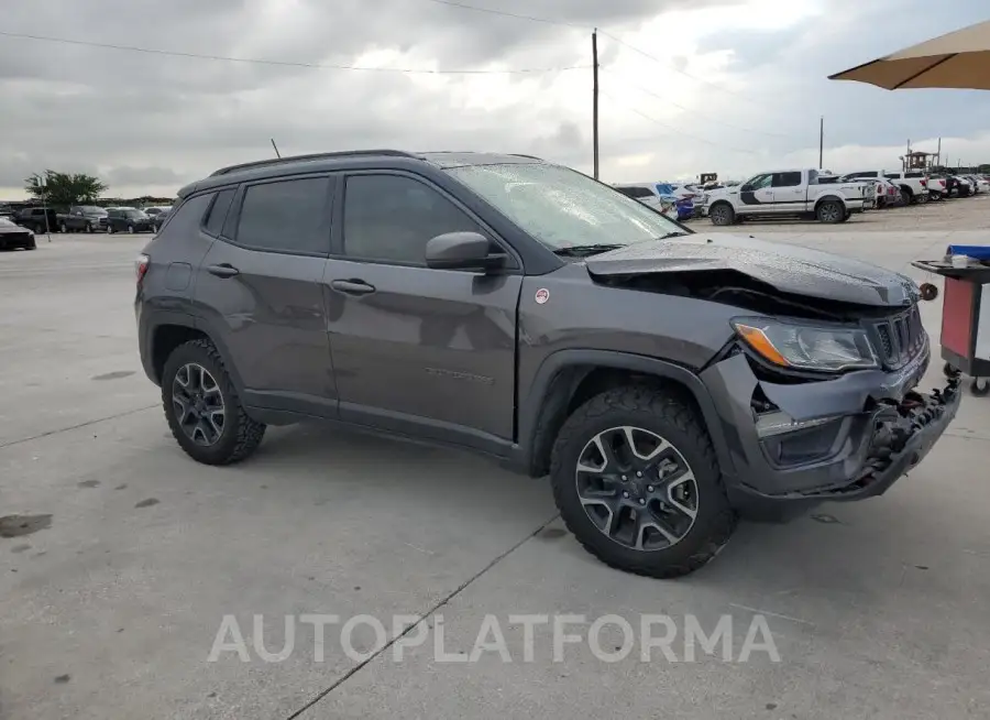 JEEP COMPASS TR 2019 vin 3C4NJDDB5KT627577 from auto auction Copart