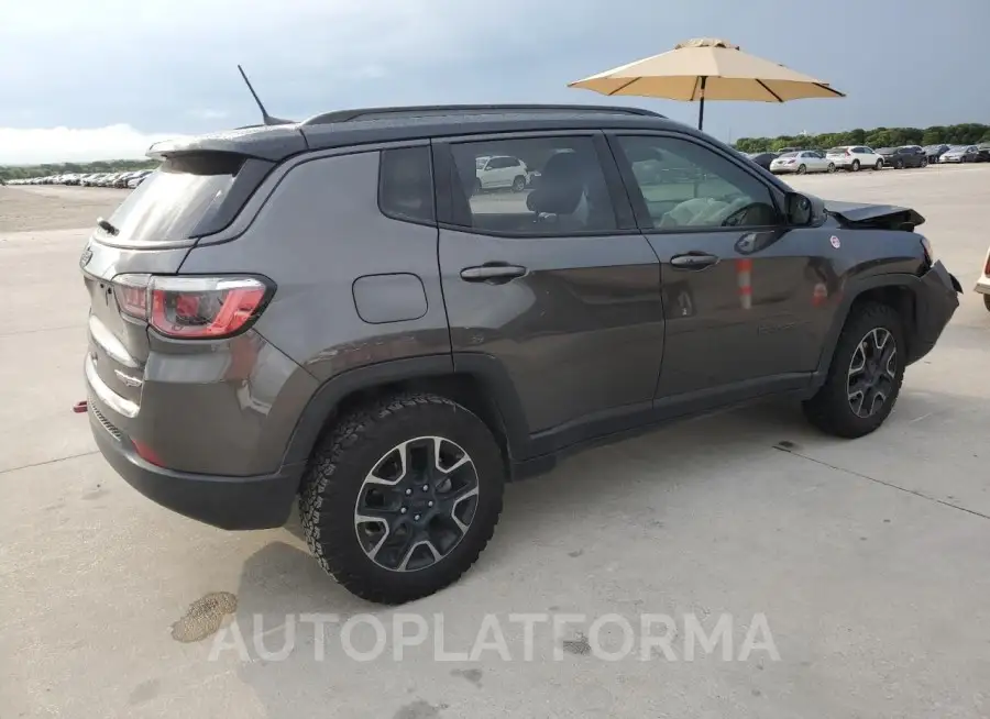 JEEP COMPASS TR 2019 vin 3C4NJDDB5KT627577 from auto auction Copart