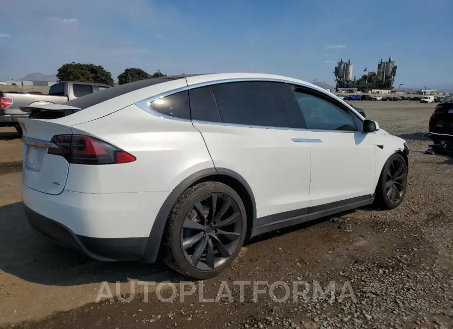 TESLA MODEL X 2018 vin 5YJXCBE23JF111799 from auto auction Copart