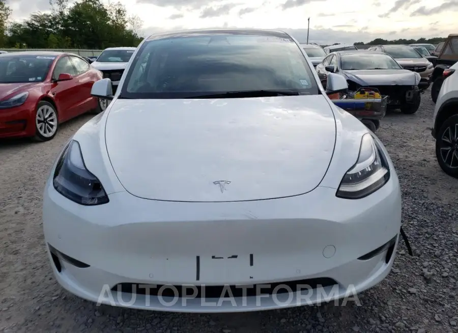 TESLA MODEL Y 2021 vin 5YJYGDEEXMF271679 from auto auction Copart