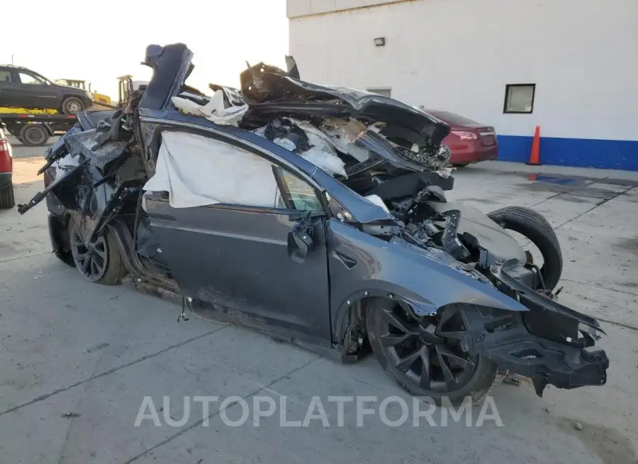 TESLA MODEL X 2022 vin 7SAXCAE58NF344140 from auto auction Copart