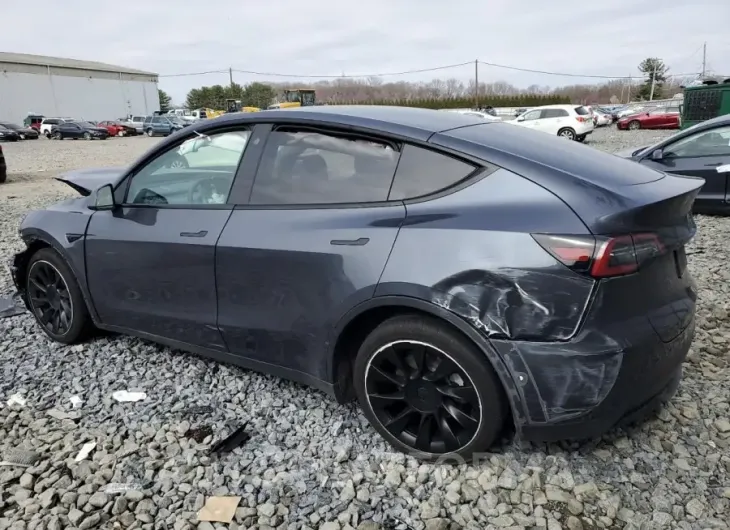 TESLA MODEL Y 2022 vin 7SAYGDEE9NA009136 from auto auction Copart