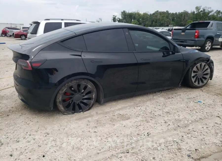 TESLA MODEL Y 2022 vin 7SAYGDEF2NF380781 from auto auction Copart