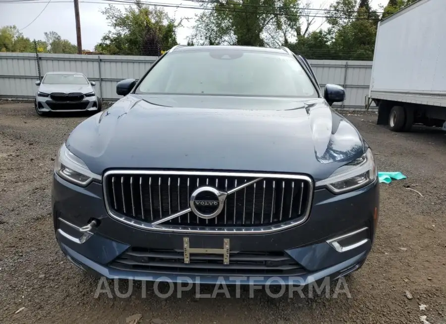 VOLVO XC60 T5 IN 2019 vin LYV102RL4KB340416 from auto auction Copart