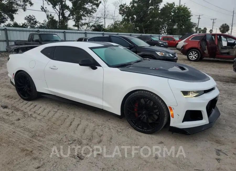 CHEVROLET CAMARO ZL1 2019 vin 1G1FK1R69K0149049 from auto auction Copart