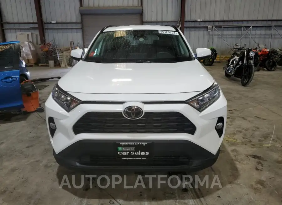 TOYOTA RAV4 XLE 2021 vin 2T3P1RFV3MW159647 from auto auction Copart