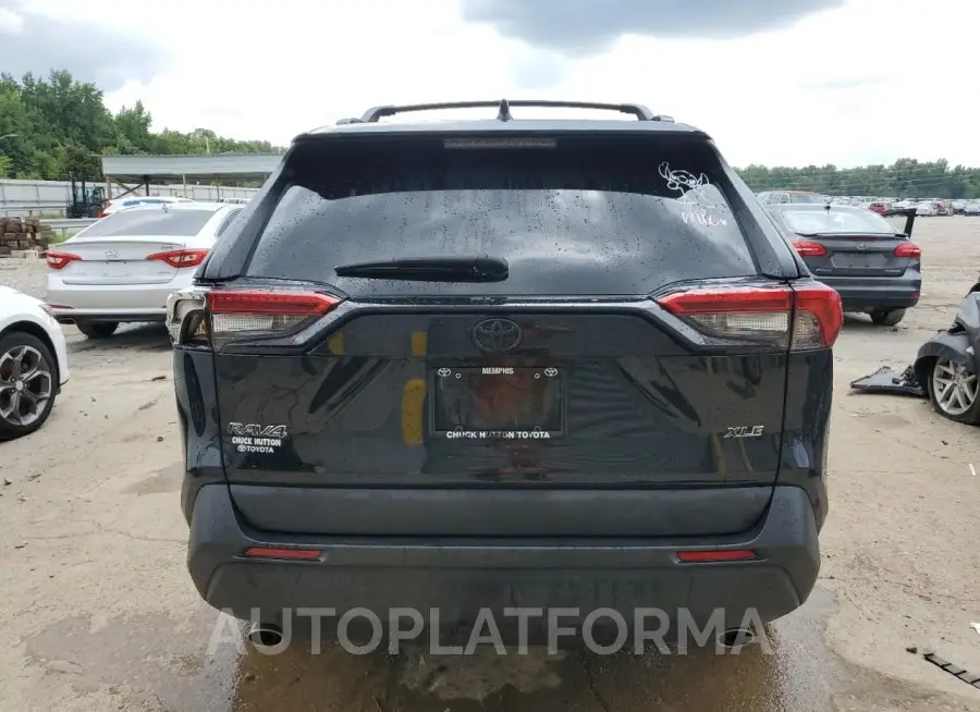 TOYOTA RAV4 XLE 2021 vin 2T3W1RFV1MC162608 from auto auction Copart