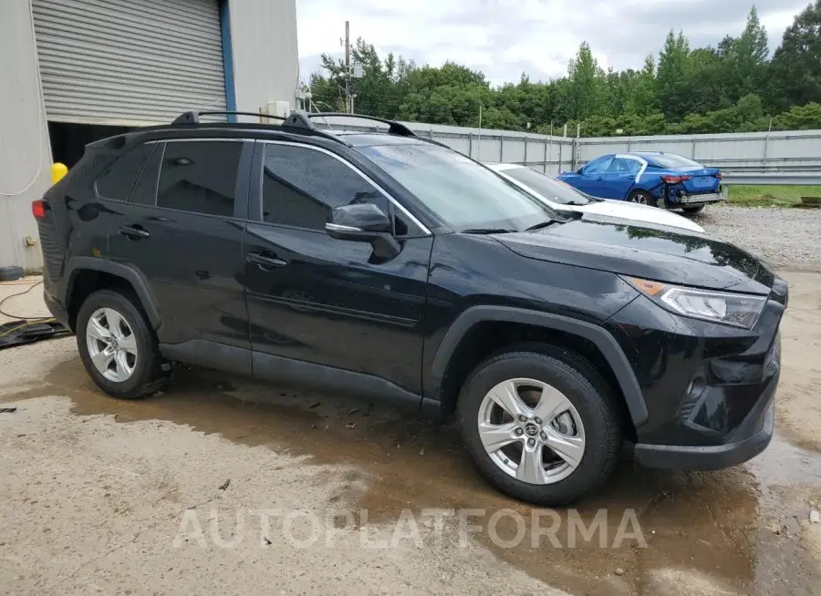 TOYOTA RAV4 XLE 2021 vin 2T3W1RFV1MC162608 from auto auction Copart