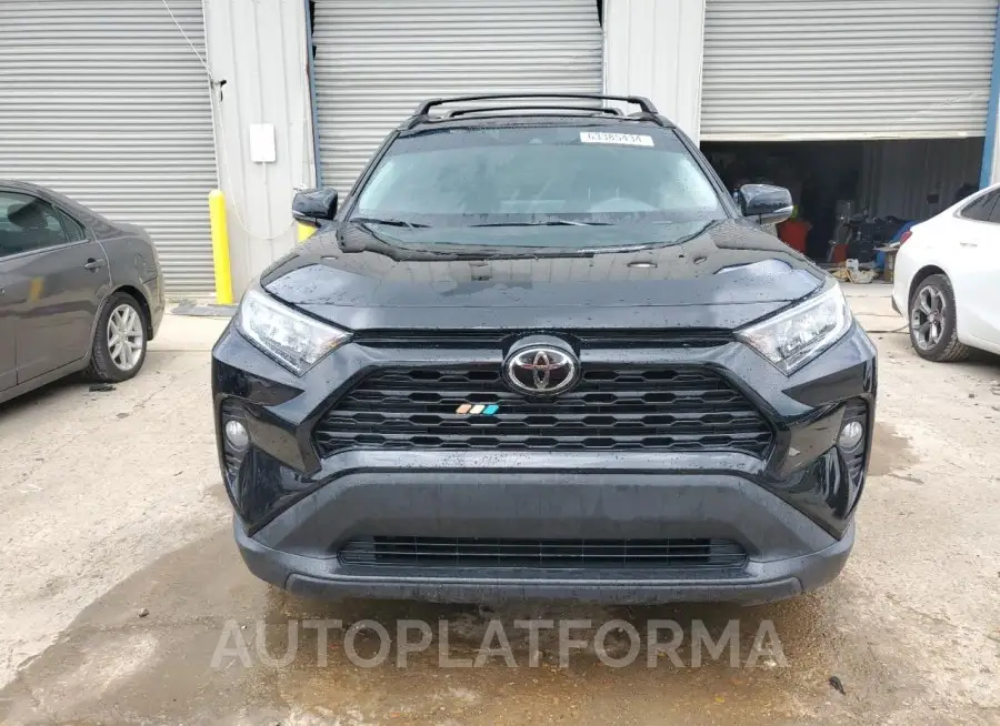 TOYOTA RAV4 XLE 2021 vin 2T3W1RFV1MC162608 from auto auction Copart