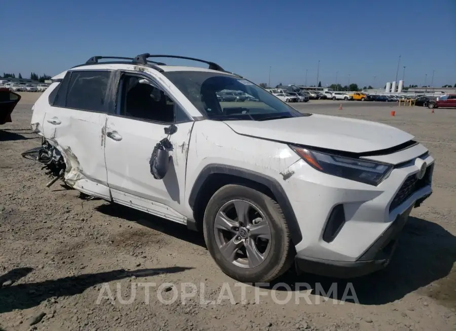 TOYOTA RAV4 XLE 2022 vin 2T3W1RFV3NC173367 from auto auction Copart