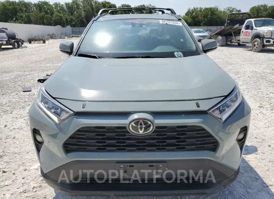 TOYOTA RAV4 XLE 2020 vin 2T3W1RFV6LW087739 from auto auction Copart