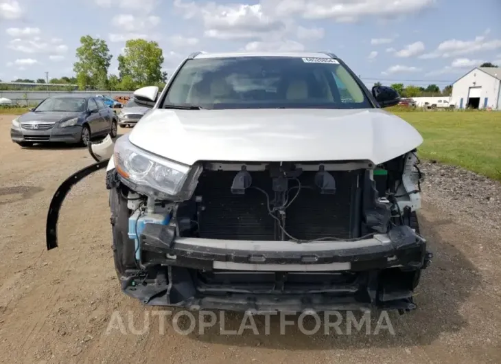 TOYOTA HIGHLANDER 2015 vin 5TDDKRFH3FS107739 from auto auction Copart