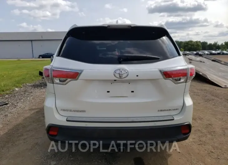 TOYOTA HIGHLANDER 2015 vin 5TDDKRFH3FS107739 from auto auction Copart