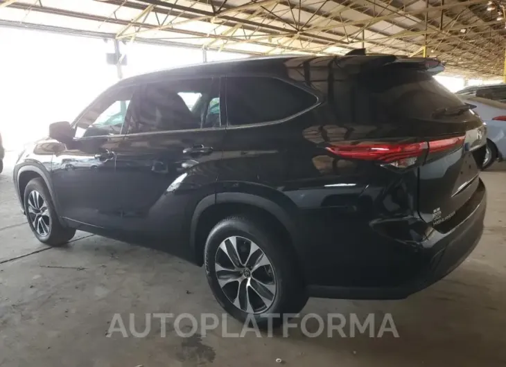 TOYOTA HIGHLANDER 2022 vin 5TDHZRAH0NS551101 from auto auction Copart