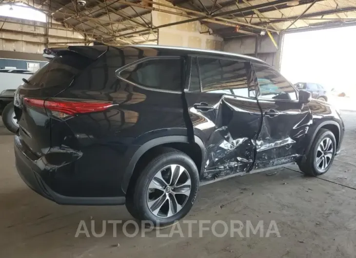 TOYOTA HIGHLANDER 2022 vin 5TDHZRAH0NS551101 from auto auction Copart