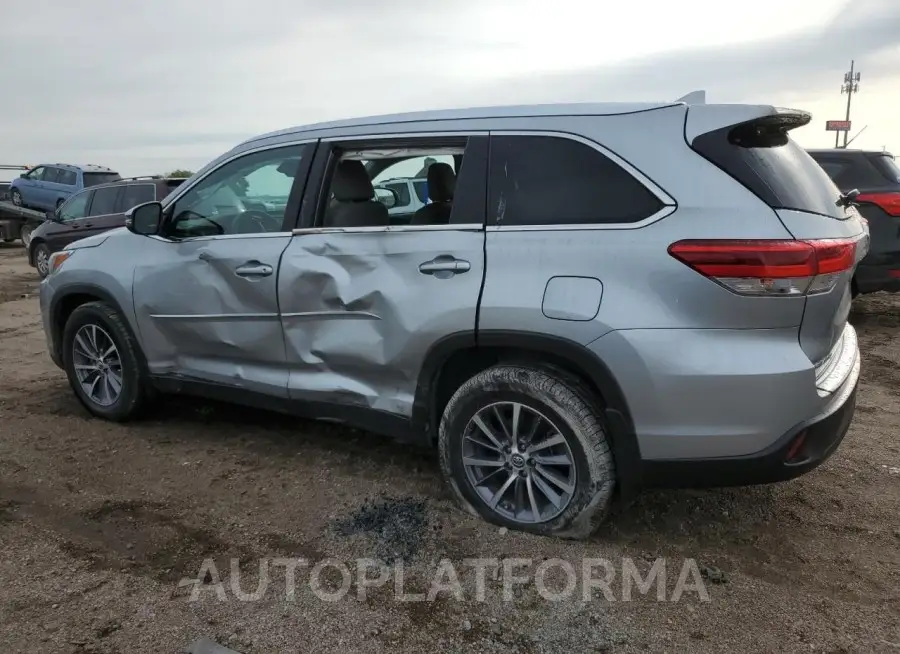 TOYOTA HIGHLANDER 2019 vin 5TDJZRFH1KS955496 from auto auction Copart