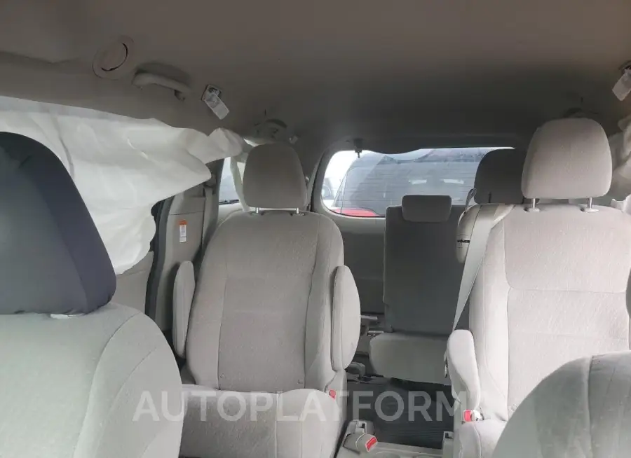 TOYOTA SIENNA LE 2015 vin 5TDKK3DC0FS659047 from auto auction Copart