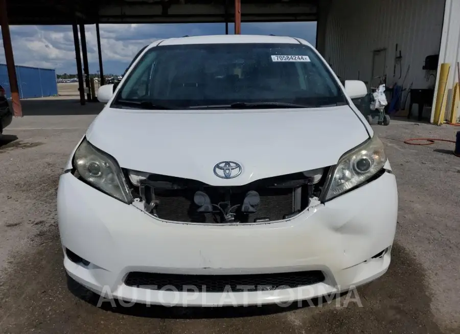 TOYOTA SIENNA LE 2015 vin 5TDKK3DC9FS612017 from auto auction Copart