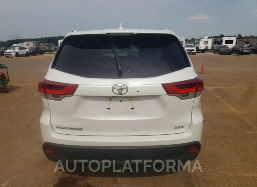 TOYOTA HIGHLANDER 2017 vin 5TDKZRFH7HS510693 from auto auction Copart