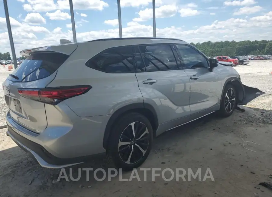 TOYOTA HIGHLANDER 2022 vin 5TDLZRAH8NS136585 from auto auction Copart