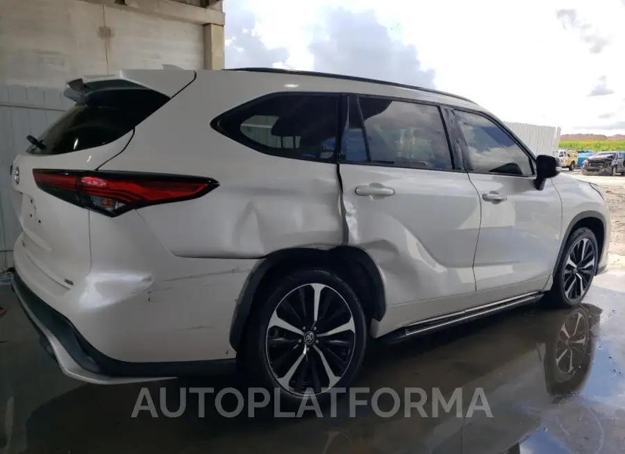 TOYOTA HIGHLANDER 2021 vin 5TDLZRAH9MS079215 from auto auction Copart