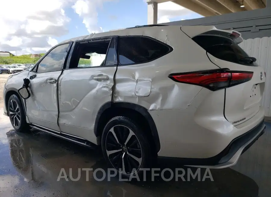 TOYOTA HIGHLANDER 2021 vin 5TDLZRAH9MS079215 from auto auction Copart