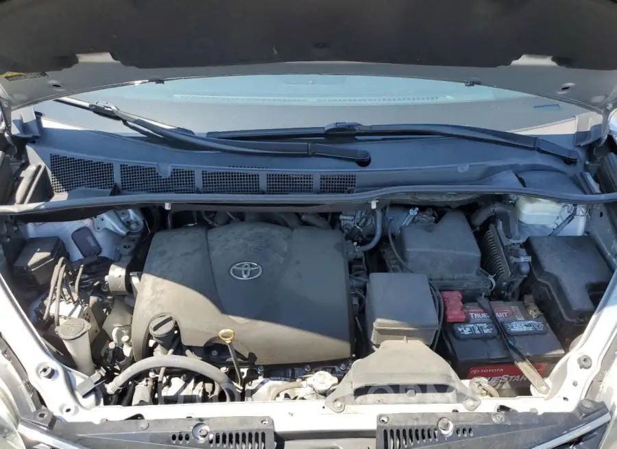 TOYOTA SIENNA SE 2019 vin 5TDXZ3DC8KS997307 from auto auction Copart