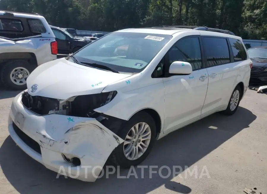 TOYOTA SIENNA XLE 2015 vin 5TDYK3DC6FS530899 from auto auction Copart