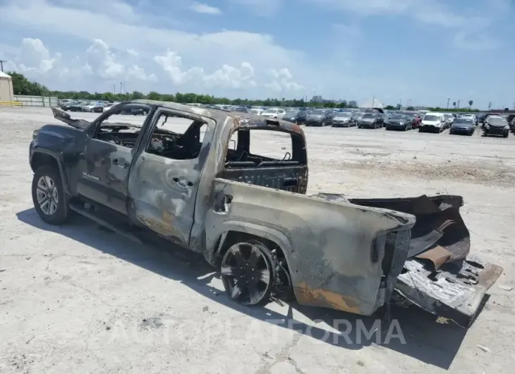 TOYOTA TACOMA DOU 2017 vin 5TFGZ5AN9HX068117 from auto auction Copart