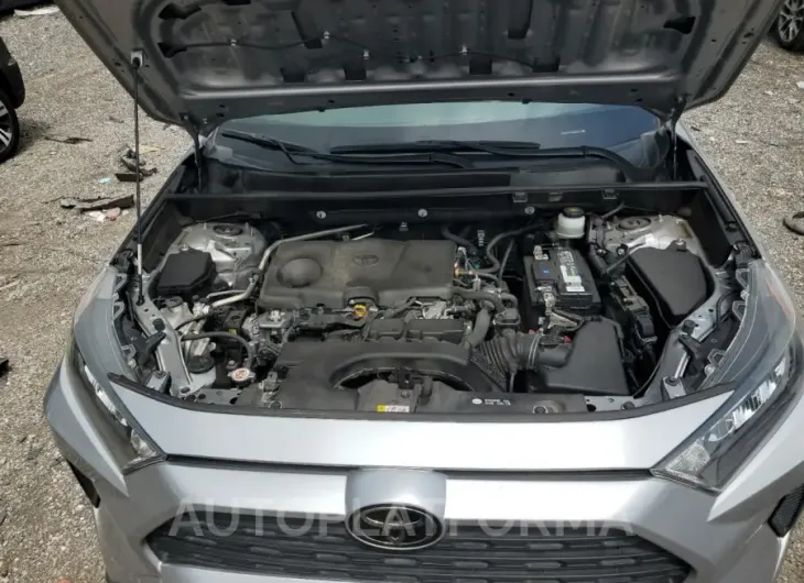 TOYOTA RAV4 LE 2019 vin JTMH1RFVXKD032585 from auto auction Copart