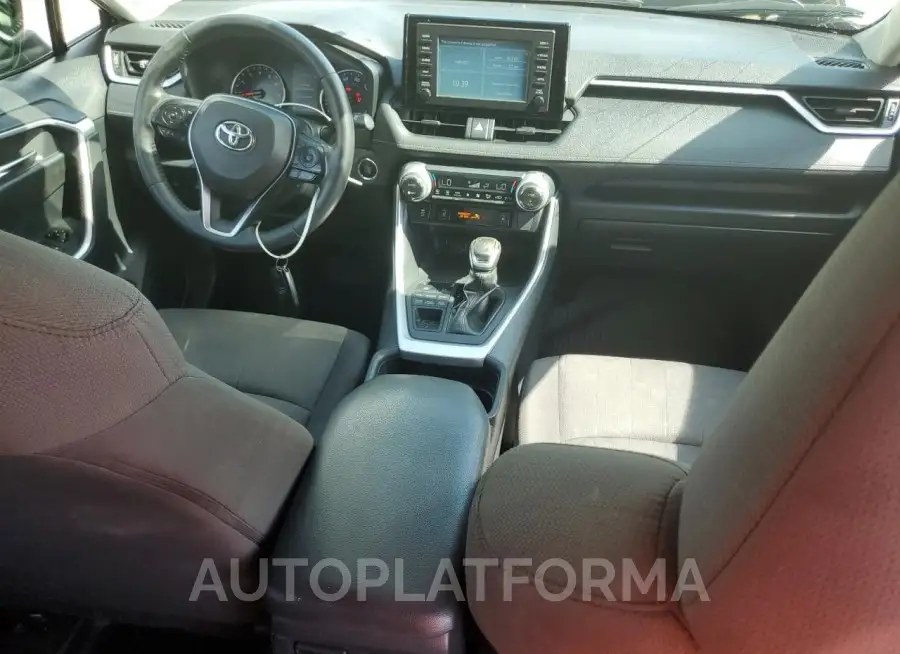 TOYOTA RAV4 XLE 2019 vin JTMP1RFVXKJ001253 from auto auction Copart