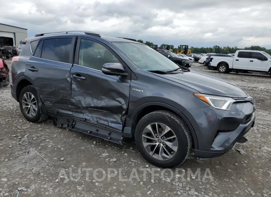 TOYOTA RAV4 HV LE 2018 vin JTMRJREV8JD205444 from auto auction Copart