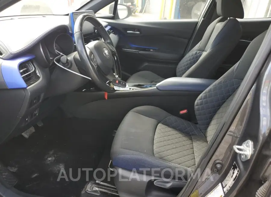 TOYOTA C-HR XLE 2020 vin NMTKHMBX8LR108868 from auto auction Copart