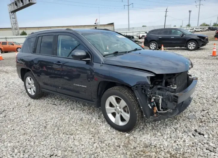 JEEP COMPASS LA 2015 vin 1C4NJDEB0FD217943 from auto auction Copart