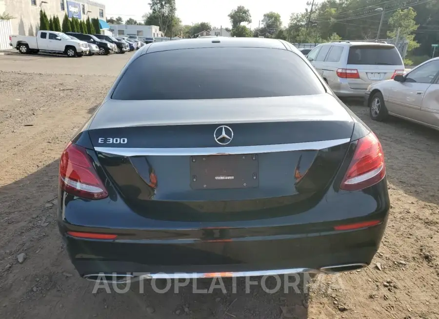 MERCEDES-BENZ E 300 2019 vin WDDZF4JB4KA688553 from auto auction Copart